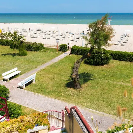 Se013 - Senigallia, Ampio Monolocale Fronte Mare Al Piramidi Lejlighed