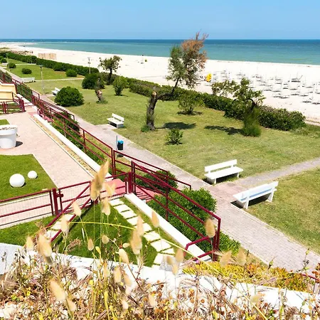 Se013 - Senigallia, Ampio Monolocale Fronte Mare Al Piramidi